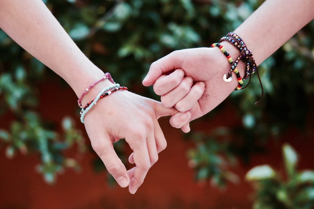 friendship, hands, union-Romantic Gestures